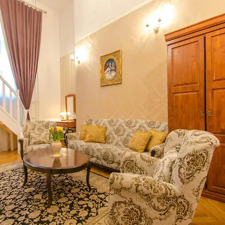 The Spiski Palace Apartment *