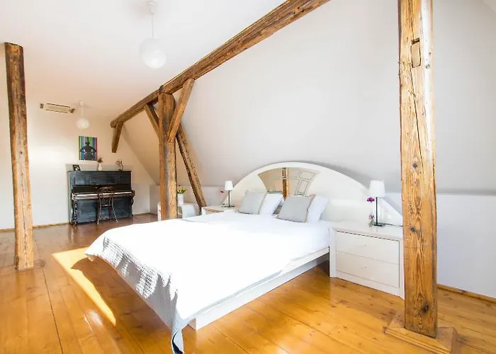 アパート The Spiski Palace